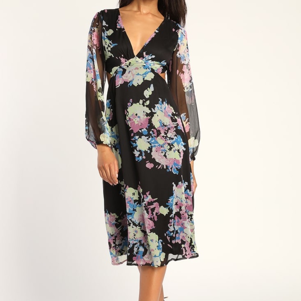 NWOT Lulus Sheer Black Floral Print Balloon Sleeve Lace-Up Back Midi Dress Small